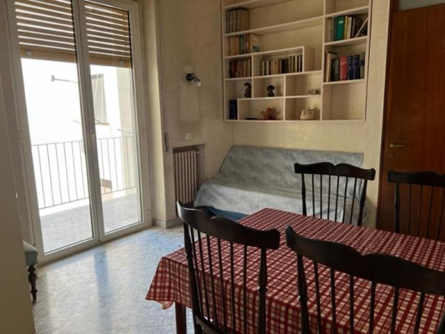 San Nicola'S Home Bari Bagian luar foto